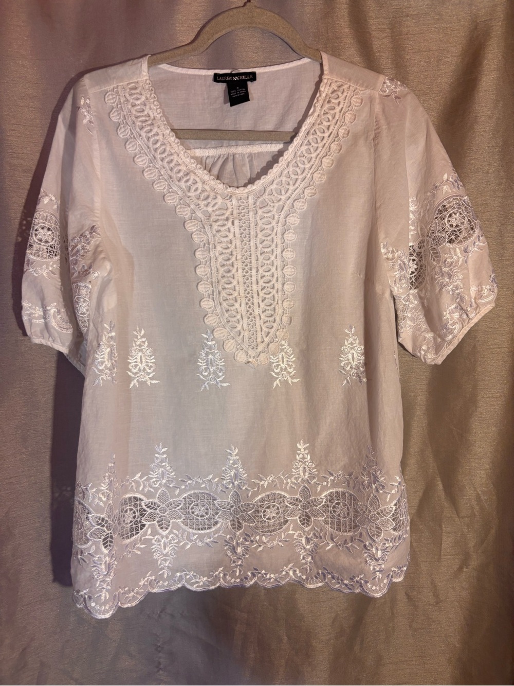 Lauren Michelle White Embroidered Tunic Top